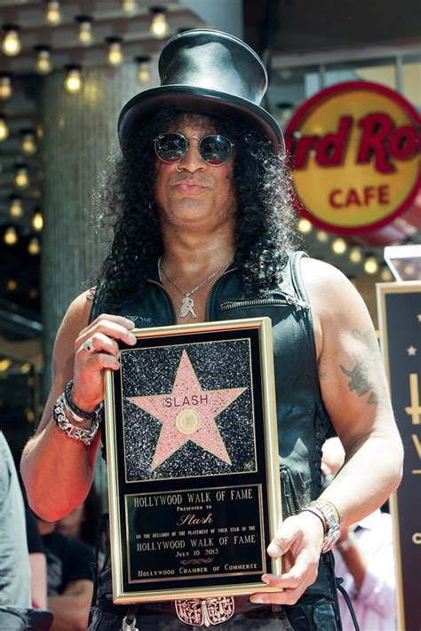 Rockstar Slash Ya Tiene Su Estrella Cotibluemos