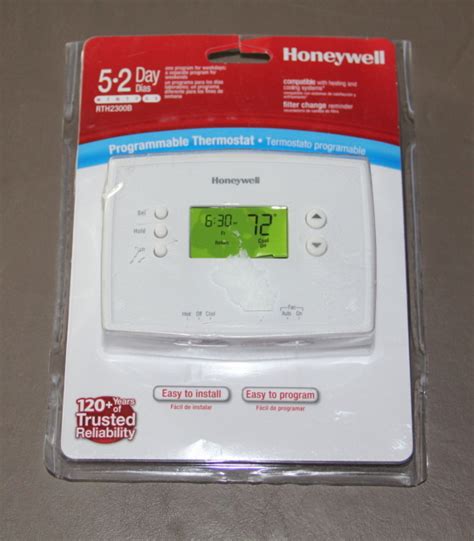 Honeywell Programmable Thermostat RTH2300B