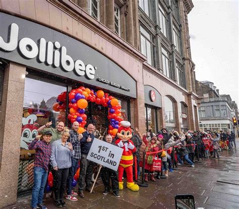 Jollibee opens Vietnam branch | The Manila Times