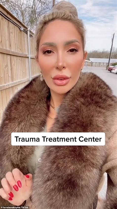 Farrah Abraham Reveals She Is Entering A Trauma Treatment Center For 28 Days After Sexual