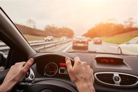 Va Contromano In Superstrada Scontro Frontale Tra Auto Donna Soccorsa