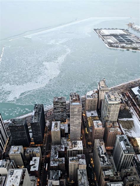 360 Chicago view of the Skyline & Lake Michigan | Explorest