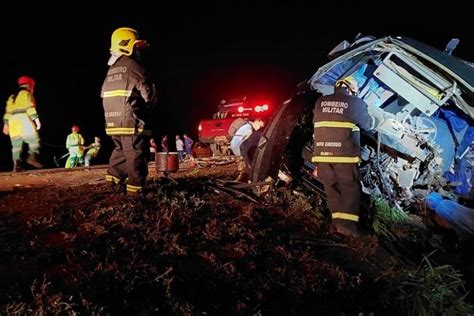 MidiaNews Cinco ficam feridos em acidente entre três veículos na BR 163