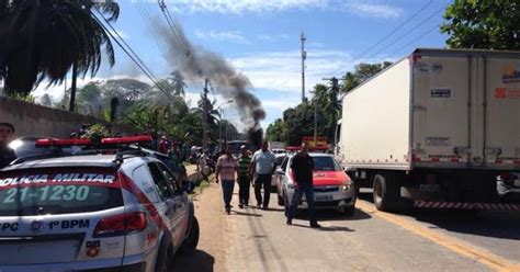 G Protesto De Taxistas Fecha Os Dois Sentidos Da Rodovia Al