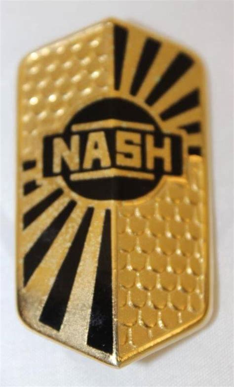 1936-1937 Nash Motor Car Co Radiator Emblem Badge Auction