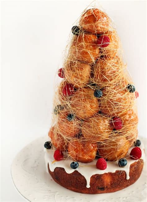 Croquembouche Cake With Lemon Berries Foodblogs Perfect Holiday