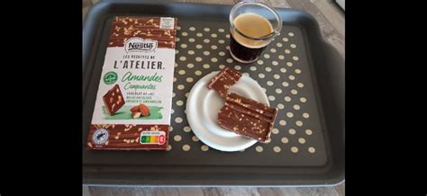 Chocolat au lait amandes croquantes pur beurre de cacao sans arôme