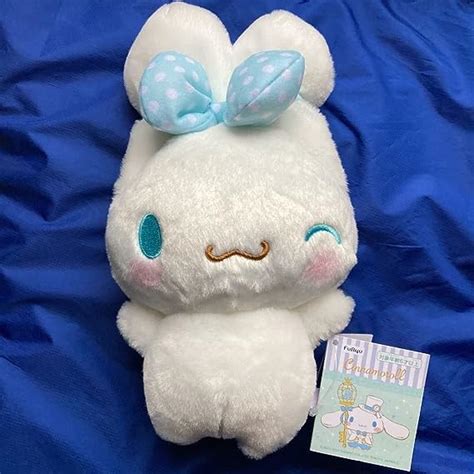 Jp シナモロール みみむすびぬいぐるみ プライズ品 シナモン ぬいぐるみ全長約24cm シナモンロール おもちゃ