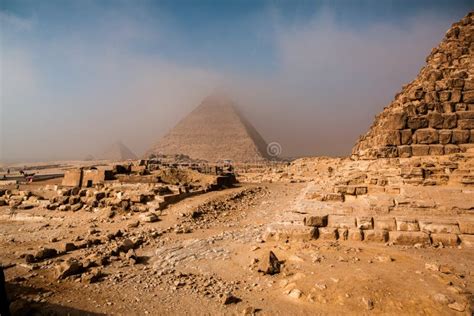 Famosas Pir Mides Eg Pcias De Giza Foto De Stock Imagem De