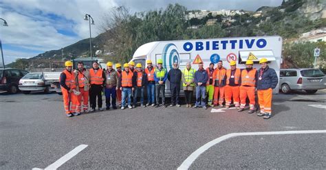 Il Portico A Vietri Sul Mare Un Camper Itinerante Per Portare La