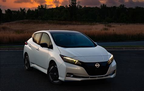 Nissan Leaf A Charge Forward Into Electric Mobility Starting At