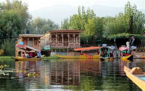 8 Best Things To Do In Srinagar - A Handpicked List | So Srinagar