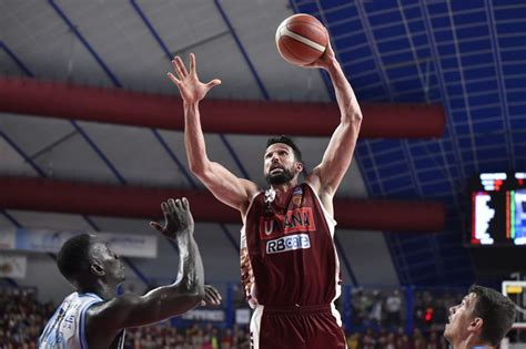 L Umana Reyer Venezia Saluta E Ringrazia Mitchell Watt Lba