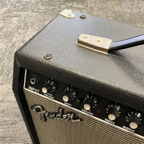 Fender Frontman 25r Guitar Combo Amp Evolution Music