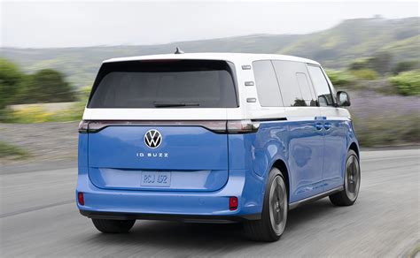 2024 VW ID Buzz EV for North America debuts | Automotive News