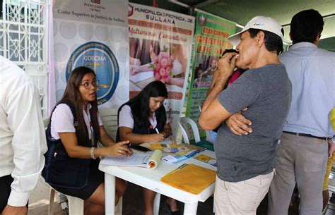 Sullana M S De Personas Participaron De La Feria Informativa