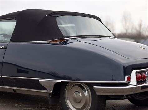 1965 Citroën DS 21 Décapotable By Chapron Paris 2023 RM Sotheby s