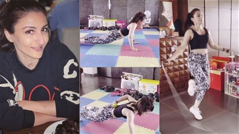 Soha Ali Khan makes ‘dull’ workout fun with twist to skipping, pushups ...