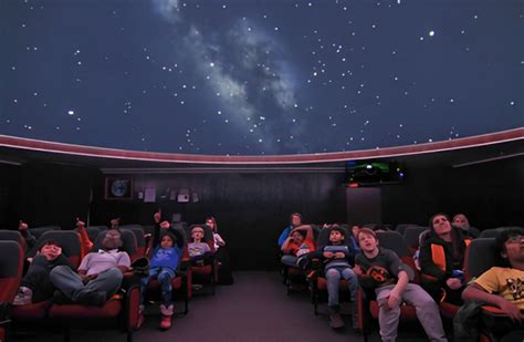 Mmsd Planetarium Gravitates Wide Audiences Hits Record Setting