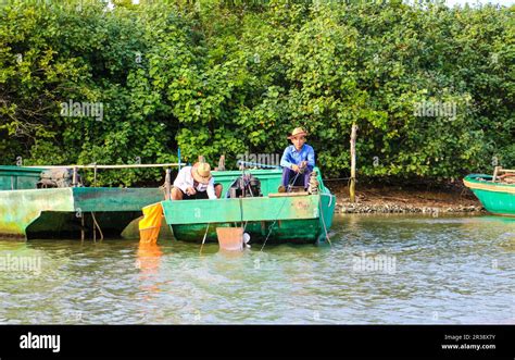 China Hainan Fishing Hi Res Stock Photography And Images Alamy