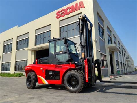 Китай Индивидуальные электрические вилочные погрузчики SOCMA 10t 12t ...