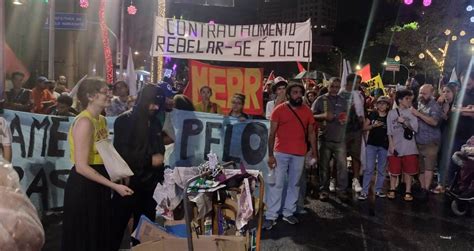 Mg Centenas Se Re Nem Em Protesto Contra Aumento Da Tarifa Dos Nibus