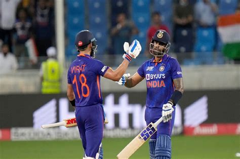 Ind V Nz 3rd T20 बस इतने रन औरअहमदाबाद में Virat Kohli का रिकॉर्ड तोड़ देंगे सूर्या