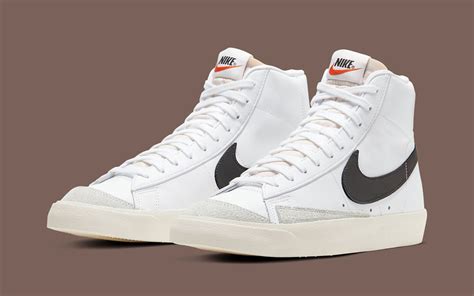 Available Now // Nike Blazer MID '77 "Baroque Brown" | HOUSE OF HEAT