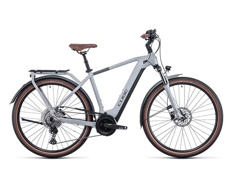 CUBE Touring Hybrid Pro 625 Trekking E Bike 2022