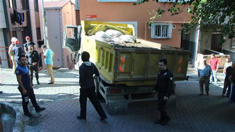 Freni Tutmayan Kamyon Daireye Girdi Son Dakika Haberleri