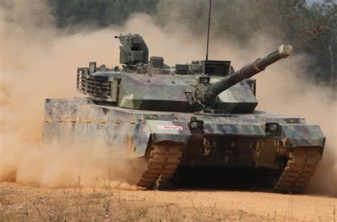 Nigeria Terima Tank Tempur Utama Vt4 Dan Howitzer Dari China