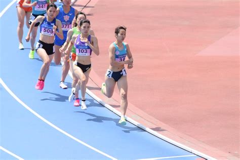 M S On Twitter 個人選手権1500m 2組目 道下美槻さん 立教大4 4 26 69 澤井柚葉さん 筑波大4 4 26 76 県学生記録保持者の2人が決勝進出！！ 流してる