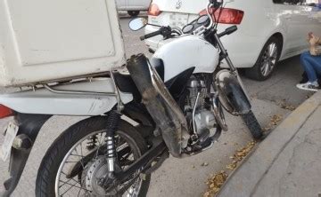 Mujer Choca Contra Motociclista En La Cuchilla De Los Mochis