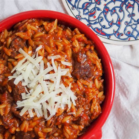 Youvetsi Greek Beef Or Lamb And Orzo Stew Carolines Cooking