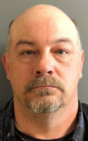 Daniel Douglas Donna Jr Sex Offender In Guilford VT 05301 VT1654440