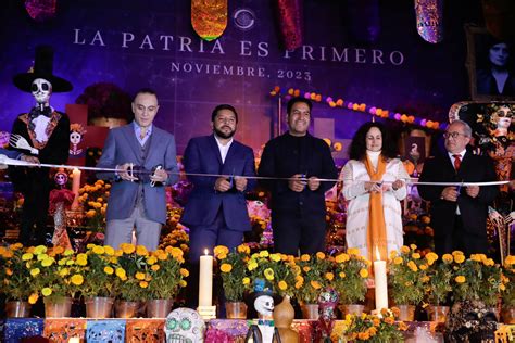 Inauguran en el Senado ofrenda para celebración del Día de Muertos