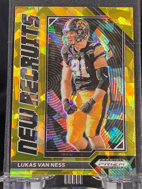 2023 Panini Prizm Draft Picks Lukas Van Ness New Recruits Gold Ice NR