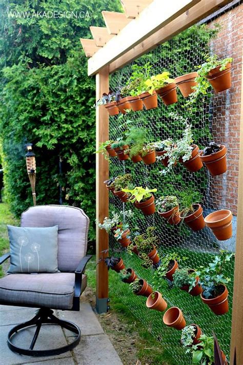 Como Hacer Un Jardin Vertical En Casa O En El Patio Vertical Garden