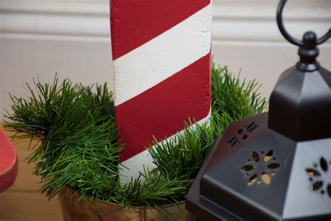 Giant Candy Cane Decoration Using Styrofoam Southern Couture