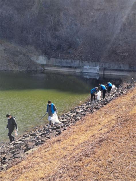 한국농어촌공사 상주지사 합동 환경정화행사 실시 아주경제