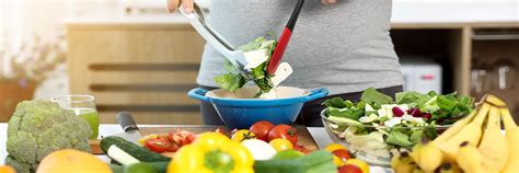 Pregnancy Diet Foods To Eat And Avoid