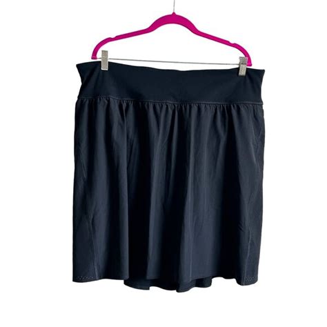 SPANX Shorts Spanx The Get Moving Skort Long Very Black Built In