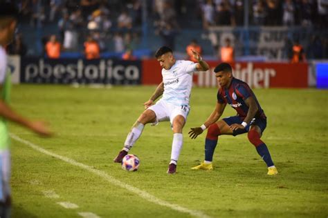 Atlético Tucumán Recibió Un Duro Golpe De San Lorenzo Con Un Pésimo Arbitraje De Espinoza