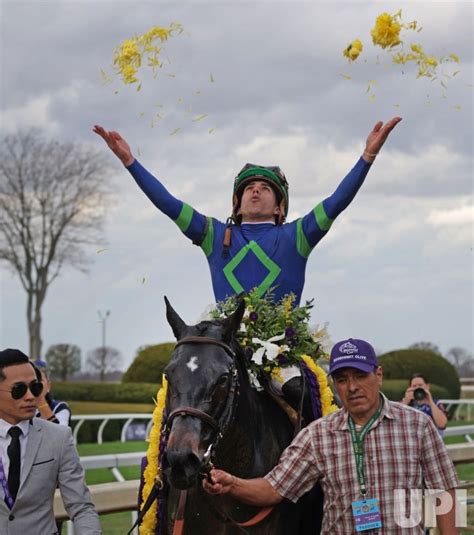 Photo: Horse Racing at Keeneland Race Course in Lexington, Kentucky ...