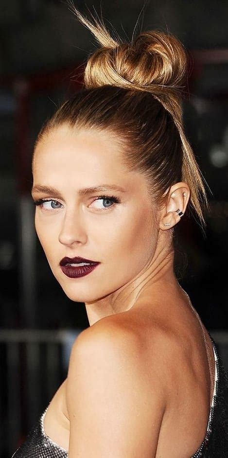 10 Hairstyles To Compliment Your Perfect Cocktail Party Outfit