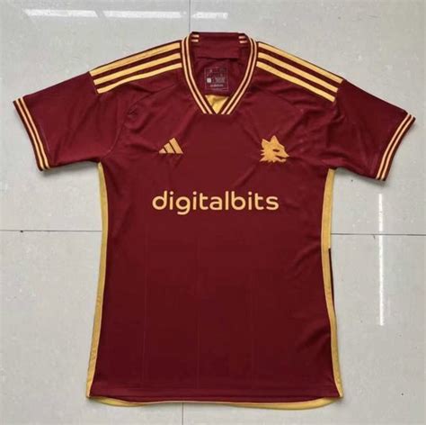 Foto La Nuova Maglia Della Roma Firmata Adidas Laroma It