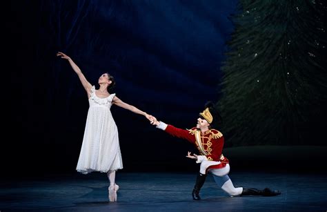 Nutcracker English National Ballet