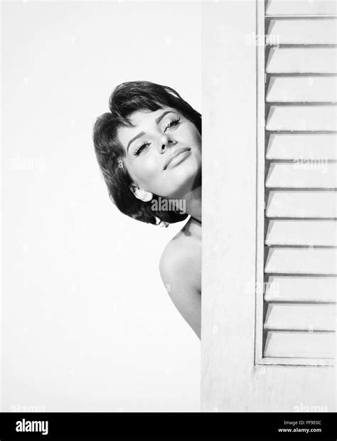 SOPHIA LOREN (1934- ). /nItalian actress Stock Photo - Alamy