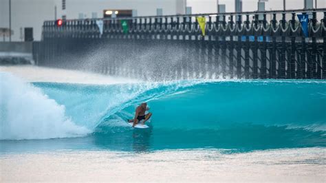 Surf Abu Dhabi Kelly Slater Tests The World S Largest Wave Pool Youtube