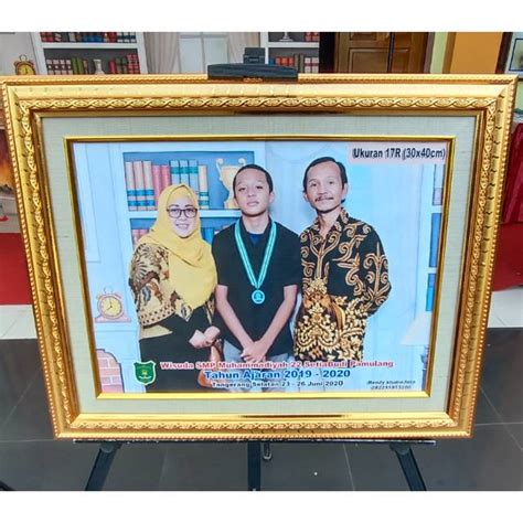 Cetak Foto Laminasi Bingkai Ukuran R X Shopee Indonesia